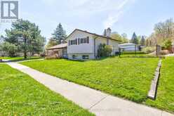 557 GLEN MANOR BOULEVARD | Waterloo Ontario | Slide Image Two