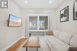 350 LUMSDEN AVENUE | Toronto Ontario | Slide Image Seven