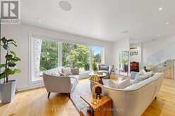 10 CATALINA DRIVE | Toronto Ontario | Slide Image Six