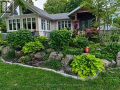 20 DOROTHYS DRIVE Oro-Medonte Ontario, L0L 1T0