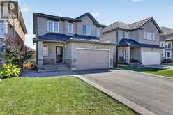 48 AVATAR PLACE | Hamilton Ontario | Slide Image Five
