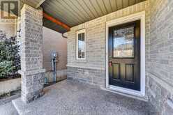 48 AVATAR PLACE | Hamilton Ontario | Slide Image Eleven