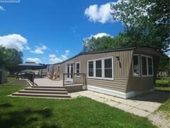 158 - 580 BEAVERCREEK ROAD Kitchener Ontario, N2J 3Z4