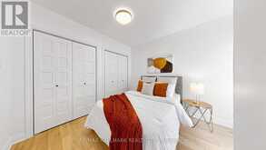 82 CAROLINE AVENUE | Toronto Ontario | Slide Image Seventeen