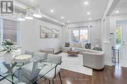 20 TRISH DRIVE | Richmond Hill Ontario | Slide Image Ten