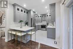 20 TRISH DRIVE | Richmond Hill Ontario | Slide Image Fifteen