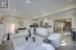 126 HARTNEY DRIVE | Richmond Hill Ontario | Slide Image Thirteen