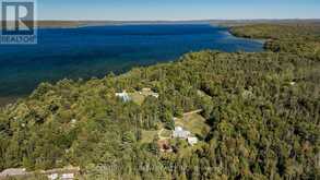 879 S LAKE BERNARD ROAD | Sundridge Ontario | Slide Image Four