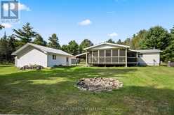 879 S LAKE BERNARD ROAD | Sundridge Ontario | Slide Image Seven