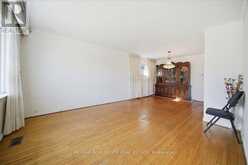 66 GOODERHAM DRIVE | Toronto Ontario | Slide Image Sixteen
