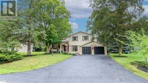 8 SUNSET STREET | East Gwillimbury Ontario | Slide Image One
