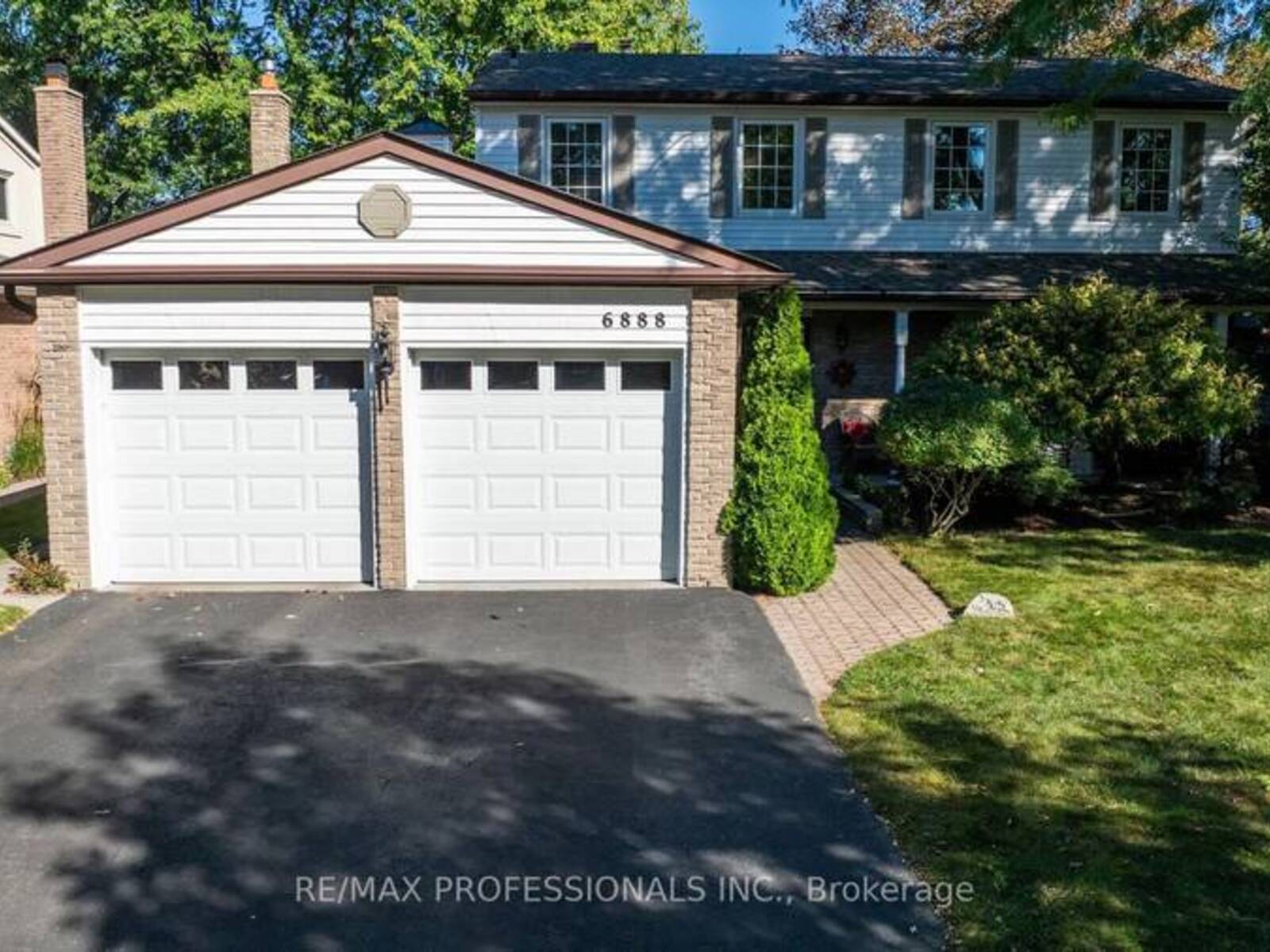 6888 BARRISDALE DRIVE, Mississauga, Ontario L5N 2H4