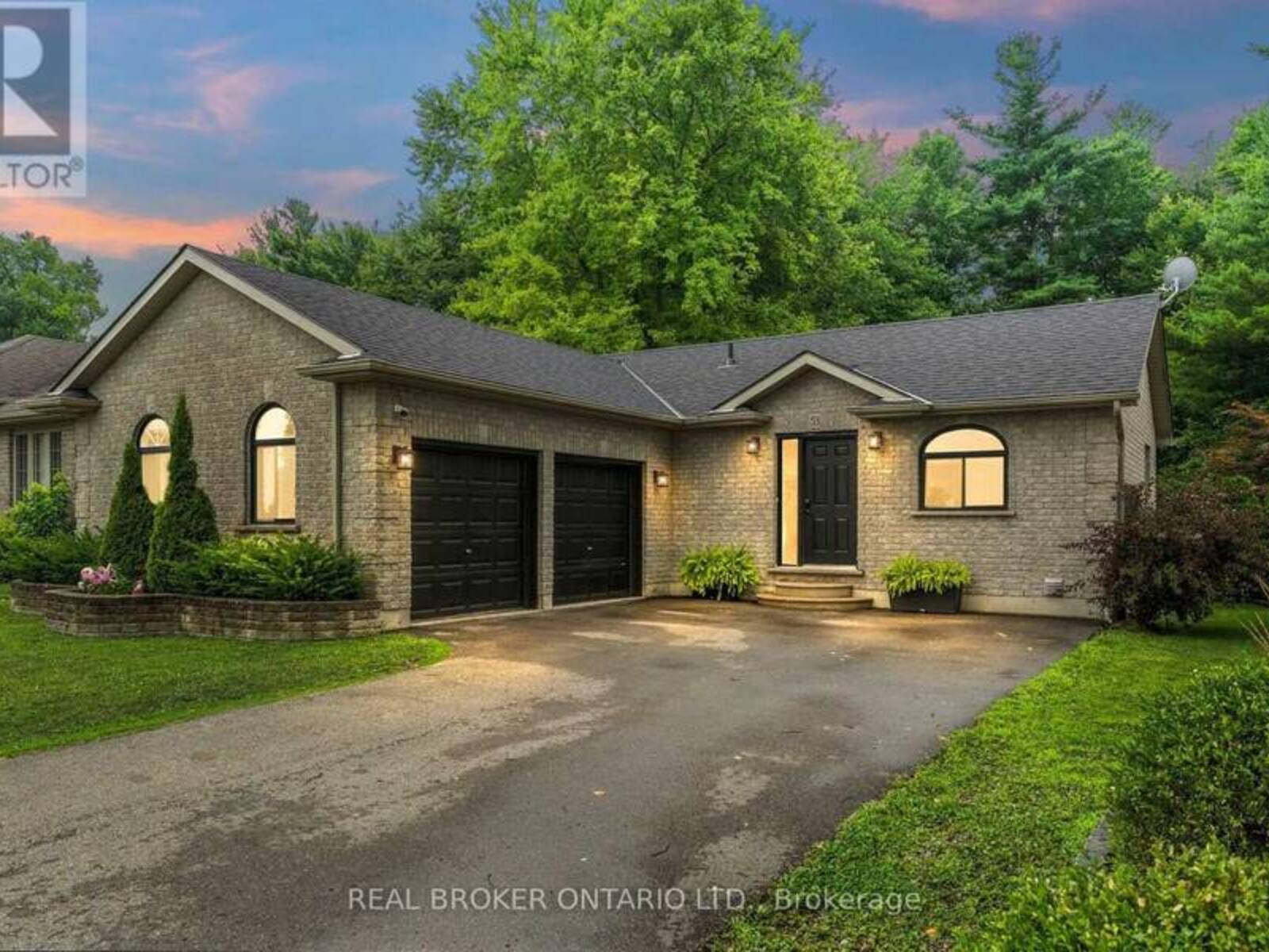 53 HAWTREY ROAD, Delhi, Ontario N4B 2W5