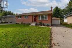 18 OAK STREET | Barrie Ontario | Slide Image One