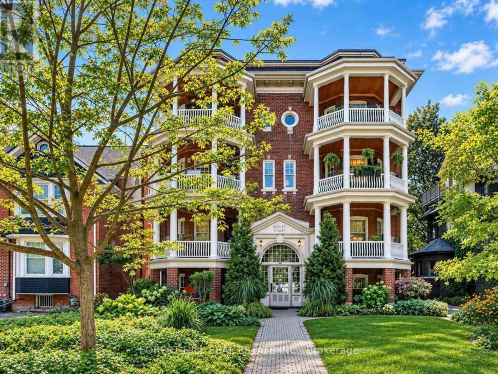 6 - 68 KENDAL AVENUE, Toronto, Ontario M5R 1L9