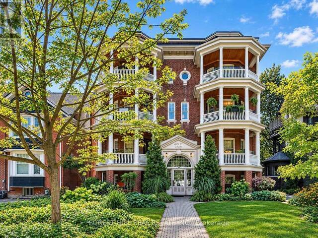 6 - 68 KENDAL AVENUE Toronto Ontario, M5R 1L9 - 3 Bedrooms Condo For Sale
