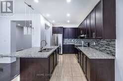427 WINDSFIELDS FARM DRIVE W | Oshawa Ontario | Slide Image Thirteen