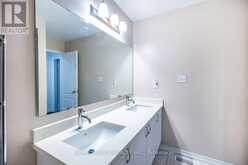 427 WINDSFIELDS FARM DRIVE W | Oshawa Ontario | Slide Image Thirty-one