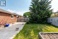 9 HOLLY MEADOW ROAD | Barrie Ontario | Slide Image Thirty-eight