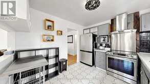 28 GLENVALE BOULEVARD | Brampton Ontario | Slide Image Fifteen