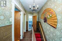 127 SALEM AVENUE | Toronto Ontario | Slide Image Thirty