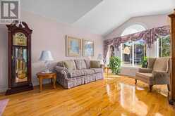 92 WHEELER CRESCENT | Whitchurch-Stouffville Ontario | Slide Image Two