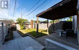 376 MC ROBERTS AVENUE | Toronto Ontario | Slide Image Thirty-six