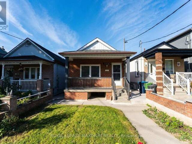 376 MCROBERTS AVENUE Toronto Ontario, M6E 4R2 - 4 Bedrooms Home For Sale
