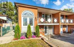 879 CONSORT CRESCENT | Mississauga Ontario | Slide Image Two