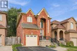 39 SEGWUN ROAD | Hamilton Ontario | Slide Image Two