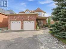 82 DOON MILLS DRIVE | Kitchener Ontario | Slide Image Four