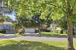 23 BANSTOCK DRIVE | Toronto Ontario | Slide Image Two