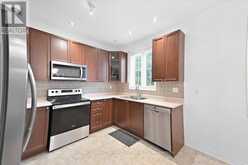 106 CRAGGVIEW DRIVE | Toronto Ontario | Slide Image Twelve