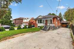 1197 PHARMACY AVENUE | Toronto Ontario | Slide Image Four