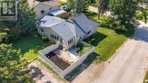 51 LAKESIDE DRIVE | Innisfil Ontario | Slide Image Thirty-one