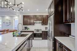 32 WALTER PROCTOR ROAD | East Gwillimbury Ontario | Slide Image Thirteen