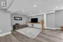 36 REGALIA WAY | Barrie Ontario | Slide Image Thirty-six