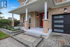 36 REGALIA WAY | Barrie Ontario | Slide Image Three