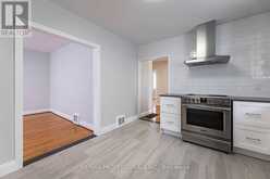 11 STOCK AVENUE | Toronto Ontario | Slide Image Nine