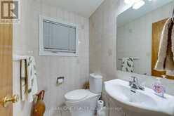 1332 GREENWOOD CRESCENT | Oakville Ontario | Slide Image Nineteen