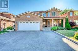 1332 GREENWOOD CRESCENT | Oakville Ontario | Slide Image One