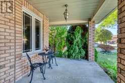 1332 GREENWOOD CRESCENT | Oakville Ontario | Slide Image Five