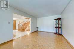 1332 GREENWOOD CRESCENT | Oakville Ontario | Slide Image Nine