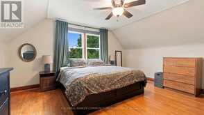 42 DELEVAN CRESCENT | Hamilton Ontario | Slide Image Nineteen