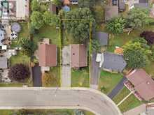 42 DELEVAN CRESCENT | Hamilton Ontario | Slide Image Thirty-two