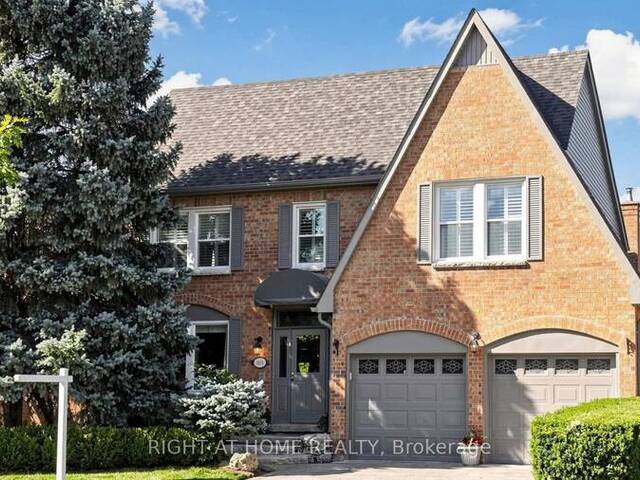 103 PEEVERS CRESCENT Newmarket Ontario, L3Y 7T2 - 3 Bedrooms Home For Sale