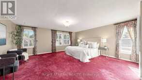 103 PEEVERS CRESCENT | Newmarket Ontario | Slide Image Nineteen