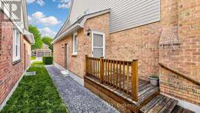 103 PEEVERS CRESCENT | Newmarket Ontario | Slide Image Thirty-four