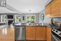 77 SHONIKER DRIVE | Newmarket Ontario | Slide Image Thirteen