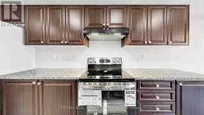 300 BEDROCK DRIVE | Hamilton Ontario | Slide Image Eleven